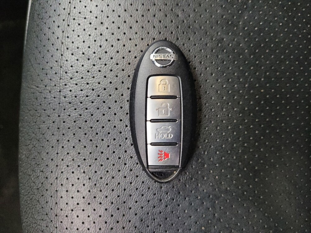 2017 Nissan Sentra in Springfield, MO 65807 - 18100203 32