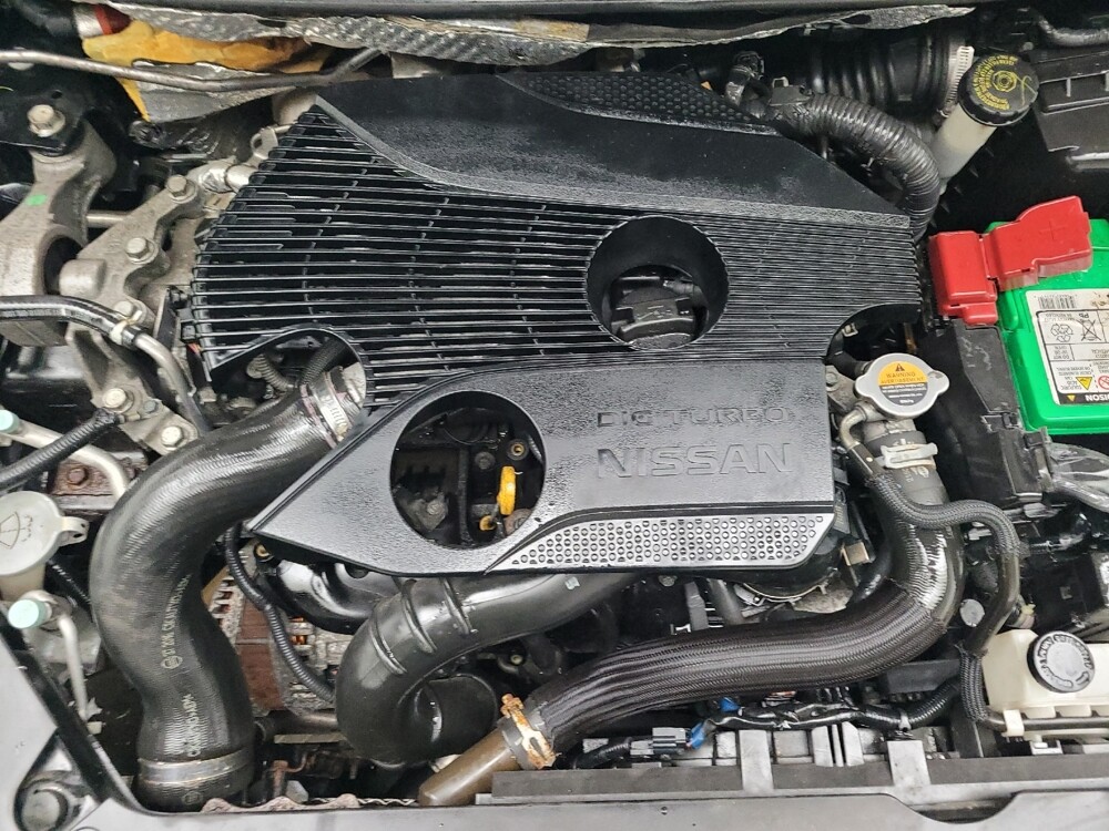 2017 Nissan Sentra in Springfield, MO 65807 - 18100203 30