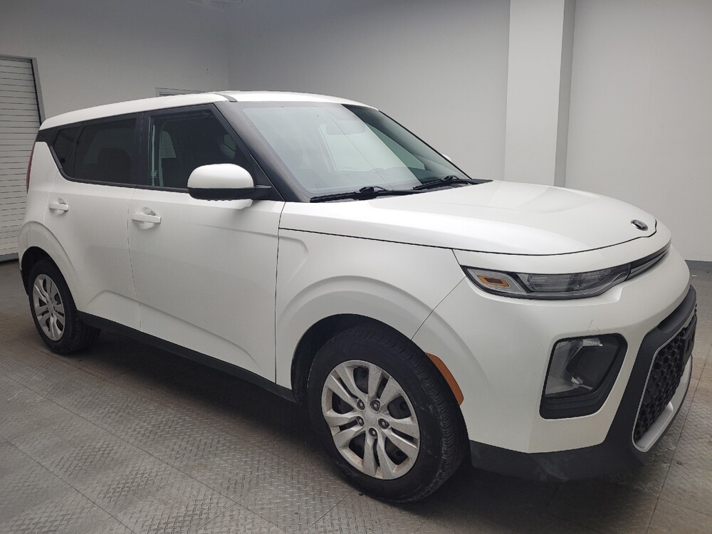 2020 Kia Soul in Springfield, MO 65807 - 18100204 11
