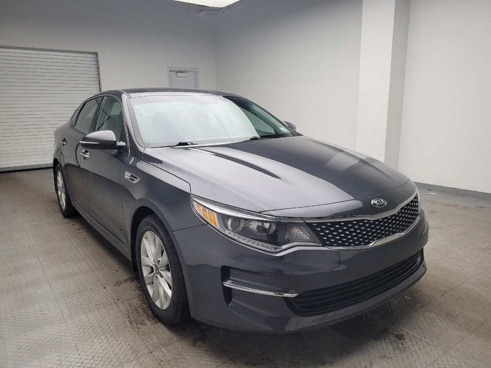 2018 Kia Optima in Taylor, MI 48180 - 18100205 13