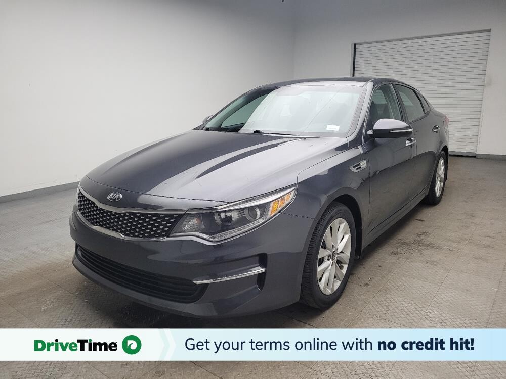 2018 Kia Optima in Taylor, MI 48180 - 18100205