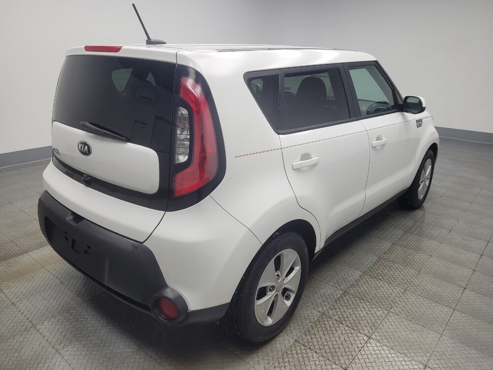 2016 Kia Soul in Highland, IN 46322 - 18100209 9