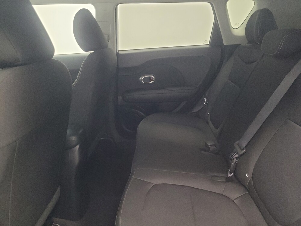 2016 Kia Soul in Highland, IN 46322 - 18100209 18