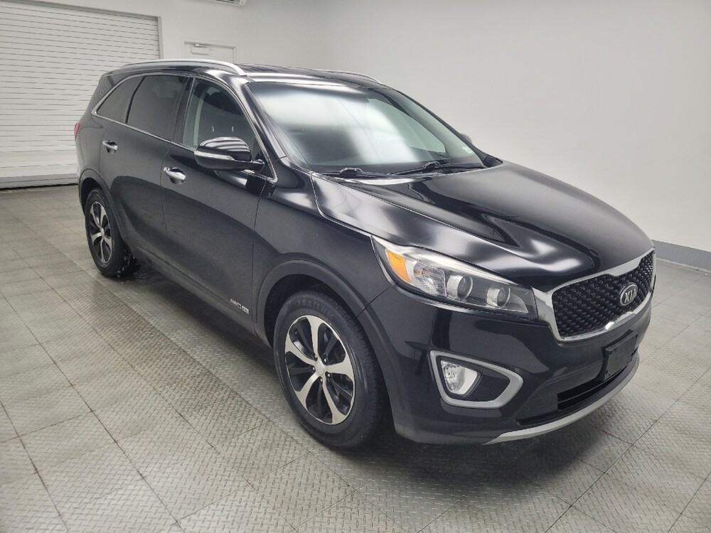 2016 Kia Sorento in Highland, IN 46322 - 18100210 11