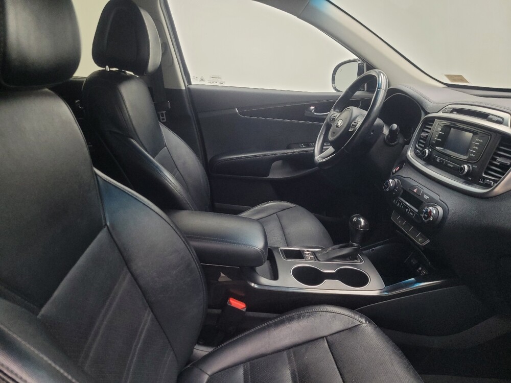 2016 Kia Sorento in Highland, IN 46322 - 18100210 21