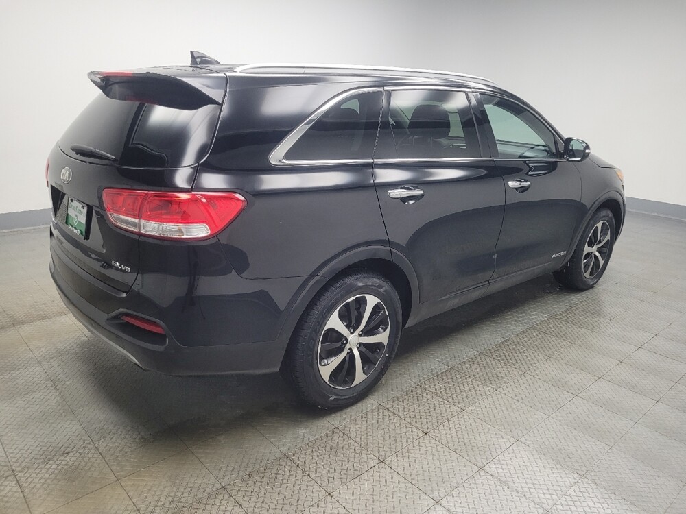 2016 Kia Sorento in Highland, IN 46322 - 18100210 10