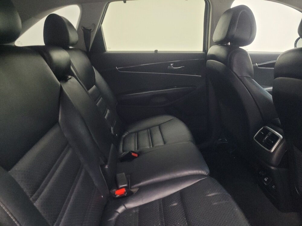 2016 Kia Sorento in Highland, IN 46322 - 18100210 19