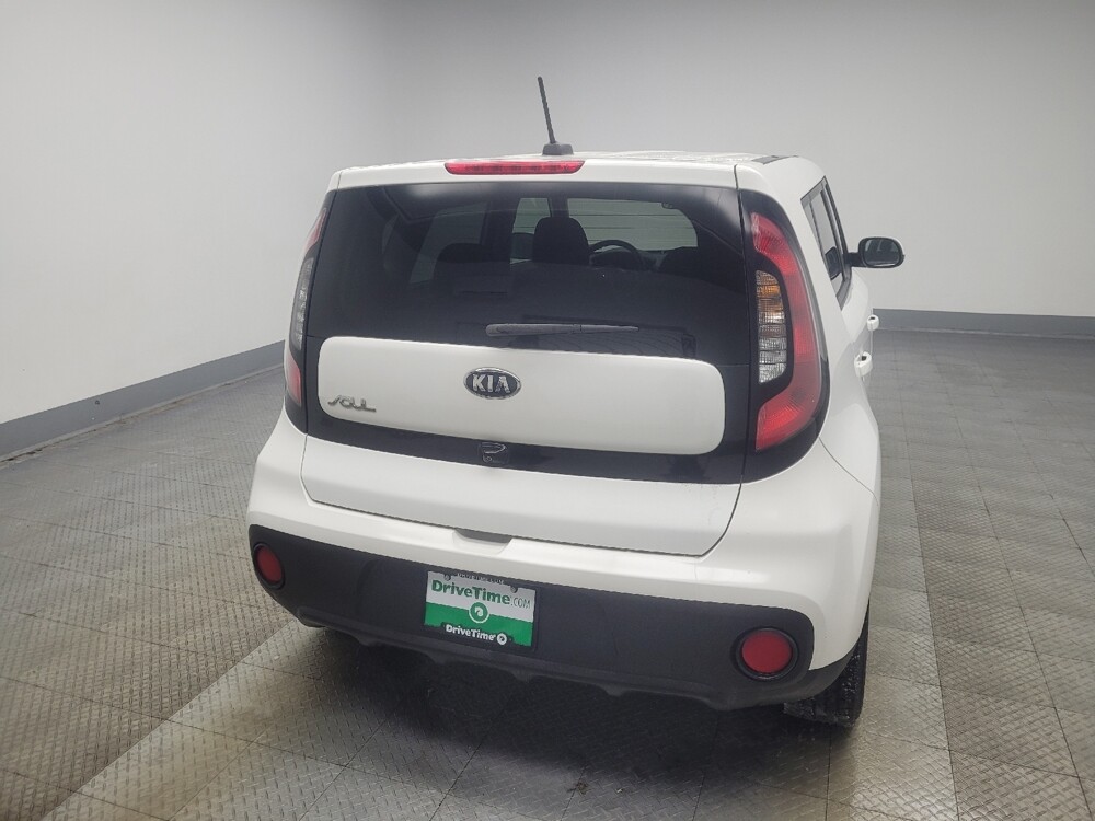 2018 Kia Soul in Indianapolis, IN 46219 - 18100211 7