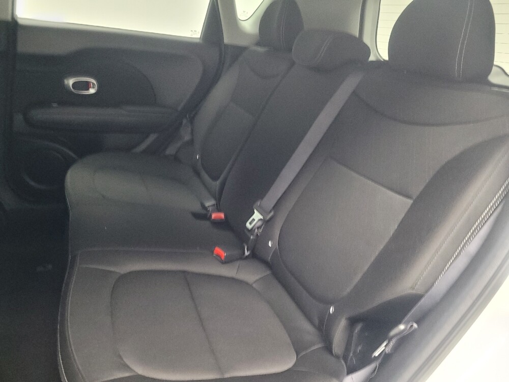 2018 Kia Soul in Indianapolis, IN 46219 - 18100211 18