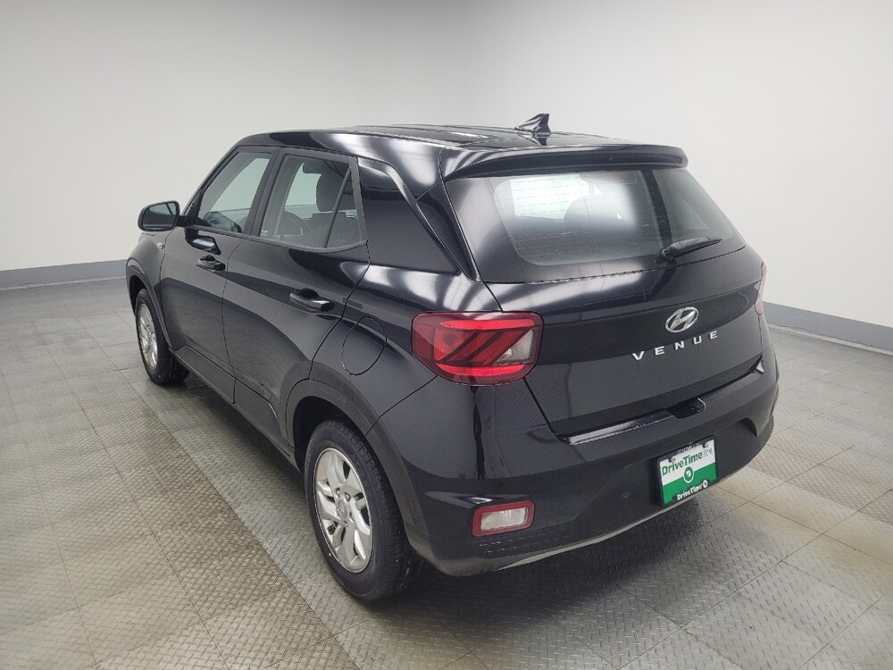 2021 Hyundai Venue in Highland, IN 46322 - 18100212 5
