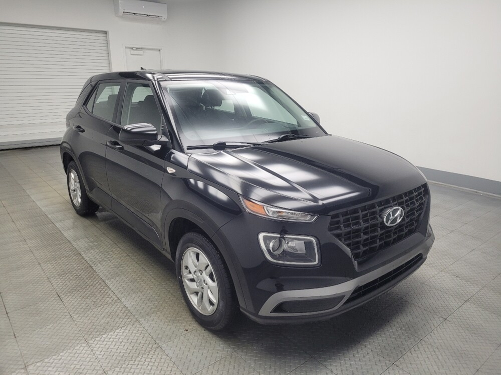 2021 Hyundai Venue in Highland, IN 46322 - 18100212 13