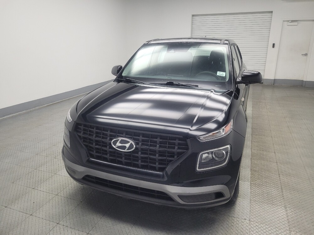 2021 Hyundai Venue in Highland, IN 46322 - 18100212 15