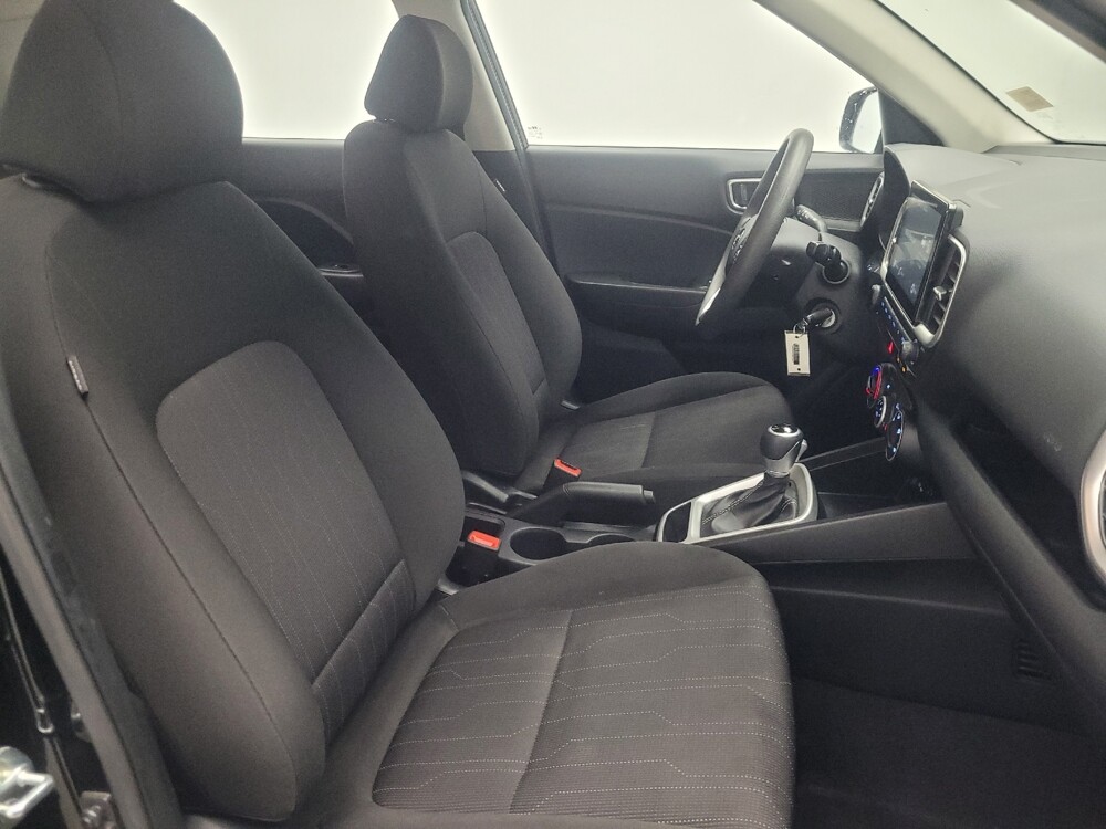 2021 Hyundai Venue in Highland, IN 46322 - 18100212 21