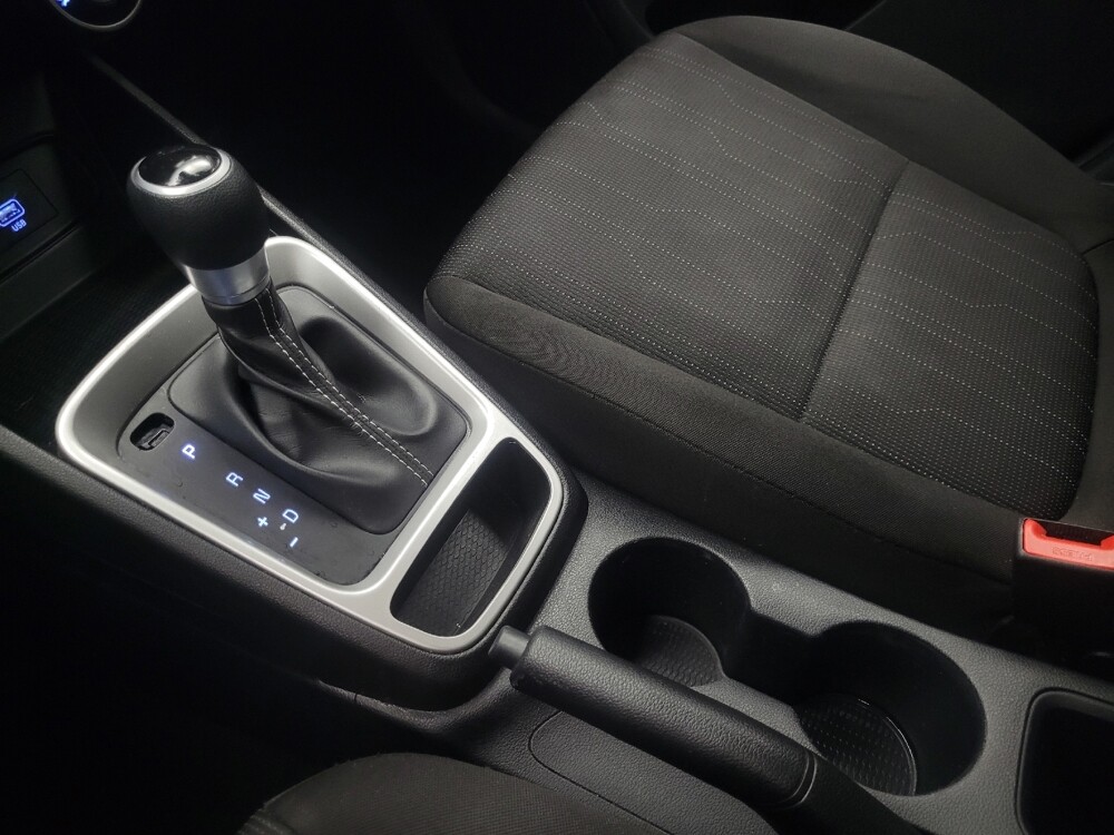 2021 Hyundai Venue in Highland, IN 46322 - 18100212 26