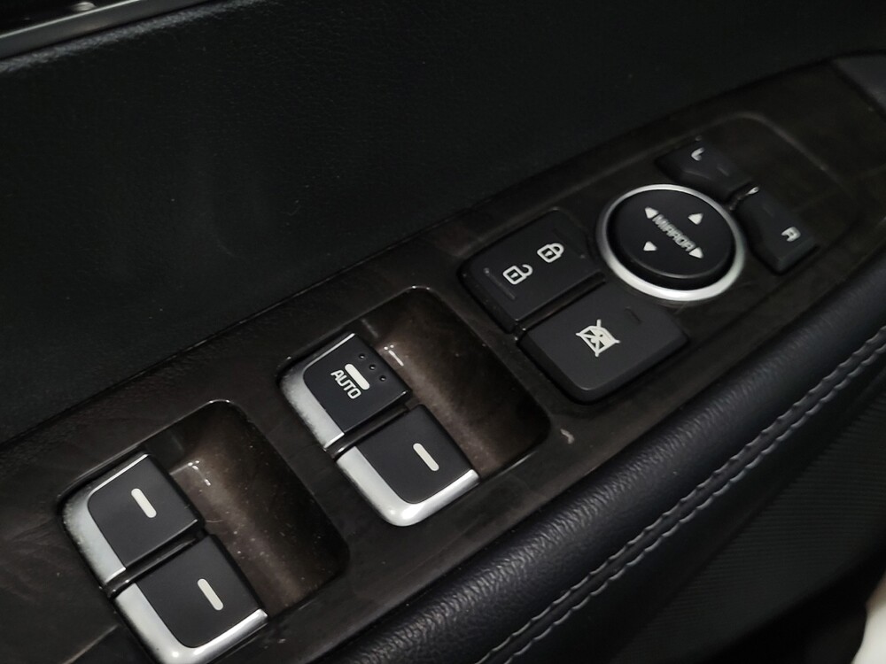 2016 Kia Sorento in Woodbridge, VA 22191 - 18100213 27