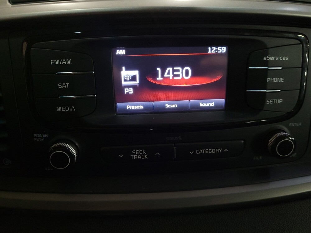 2016 Kia Sorento in Woodbridge, VA 22191 - 18100213 25