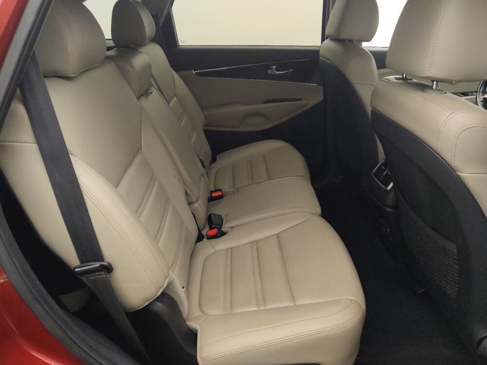 2020 Kia Sorento in Metairie, LA 70006 - 18100225 19