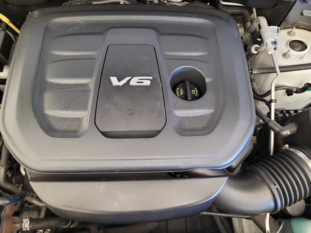 2016 Jeep Grand Cherokee in Riverside, CA 92504 - 18100226 30