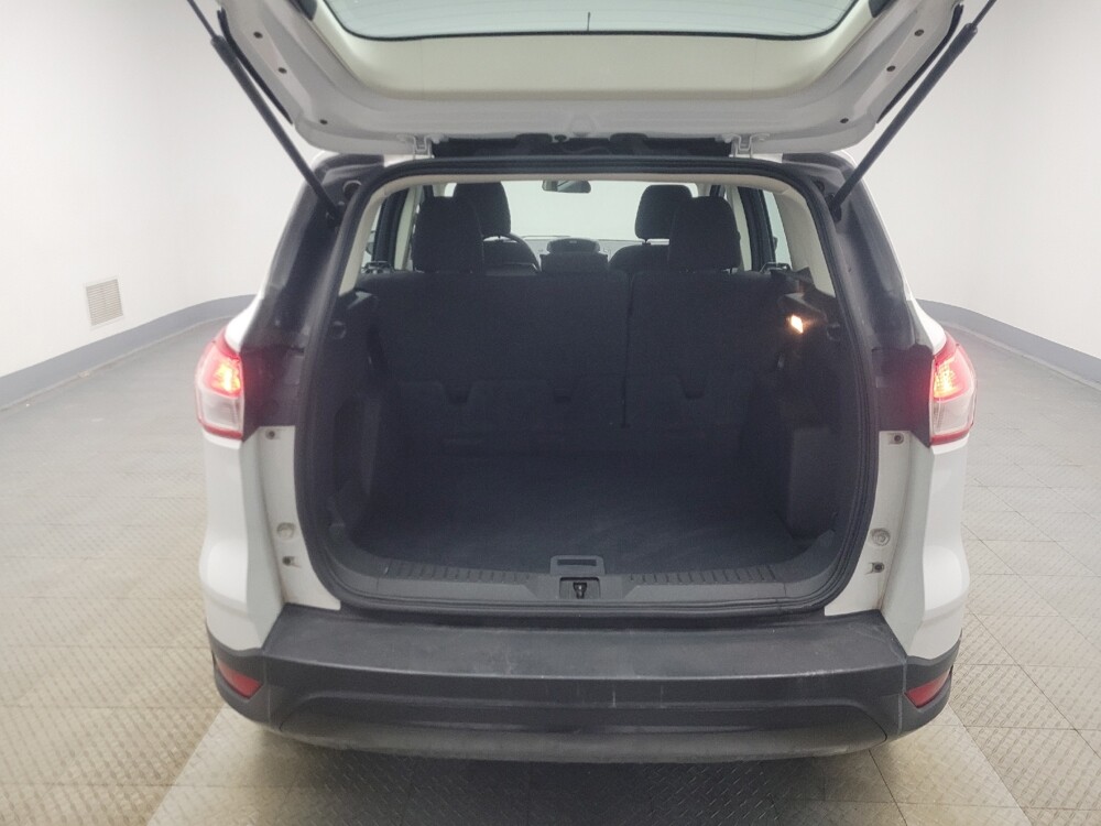 2015 Ford Escape in Highland, IN 46322 - 18100230 29