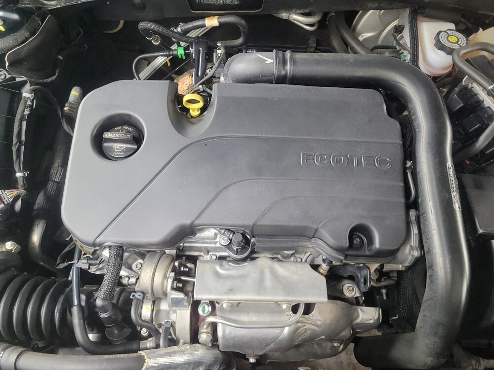 2022 Chevrolet Malibu in Jackson, MS 39211 - 18100231 30