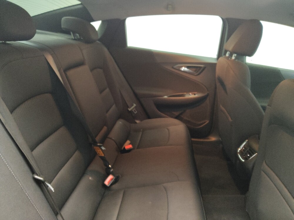 2022 Chevrolet Malibu in Jackson, MS 39211 - 18100231 19