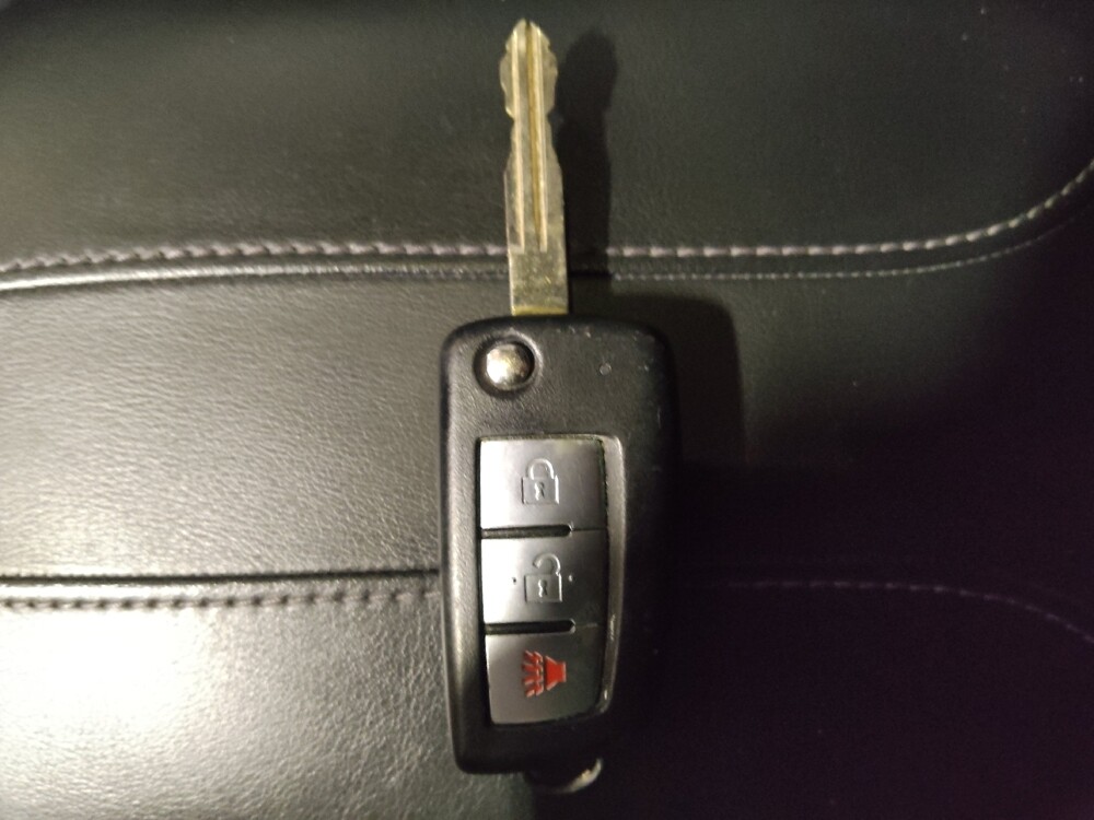 2017 Nissan Rogue in Gainesville, FL 32609 - 18100232 32