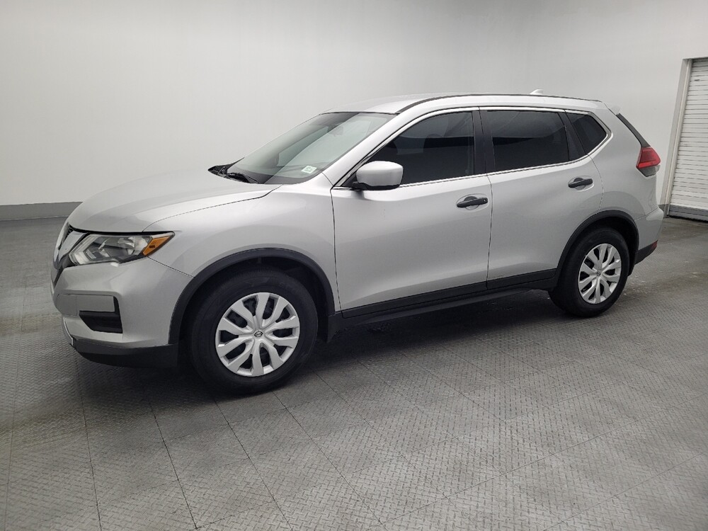 2017 Nissan Rogue in Gainesville, FL 32609 - 18100232 2