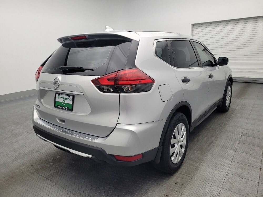 2017 Nissan Rogue in Gainesville, FL 32609 - 18100232 9
