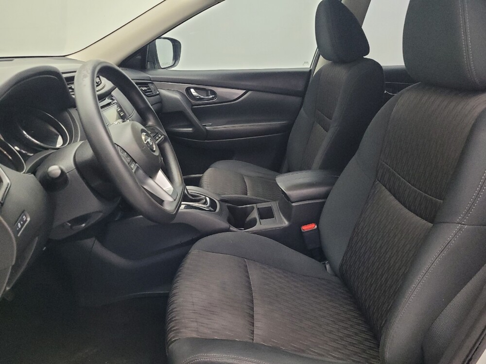 2017 Nissan Rogue in Gainesville, FL 32609 - 18100232 17