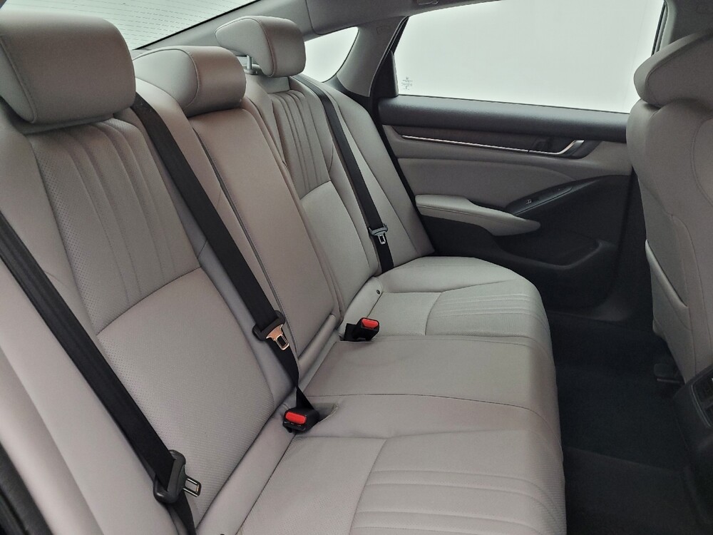 2018 Honda Accord in Greensboro, NC 27407 - 18100234 19