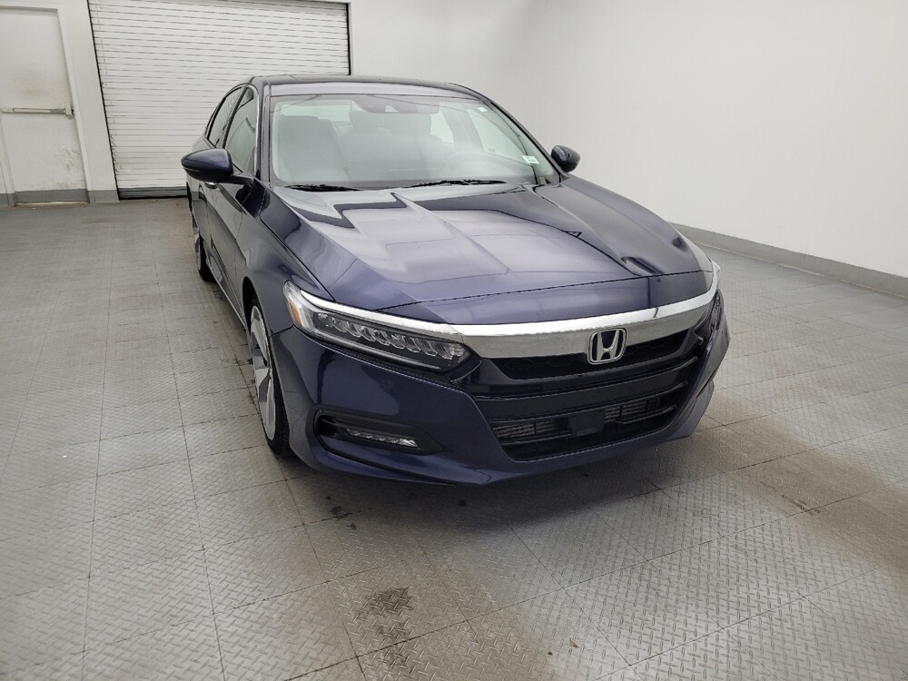 2018 Honda Accord in Greensboro, NC 27407 - 18100234 14