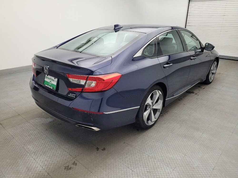 2018 Honda Accord in Greensboro, NC 27407 - 18100234 9