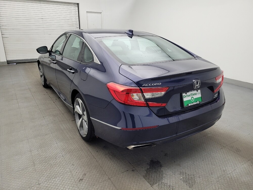 2018 Honda Accord in Greensboro, NC 27407 - 18100234 5