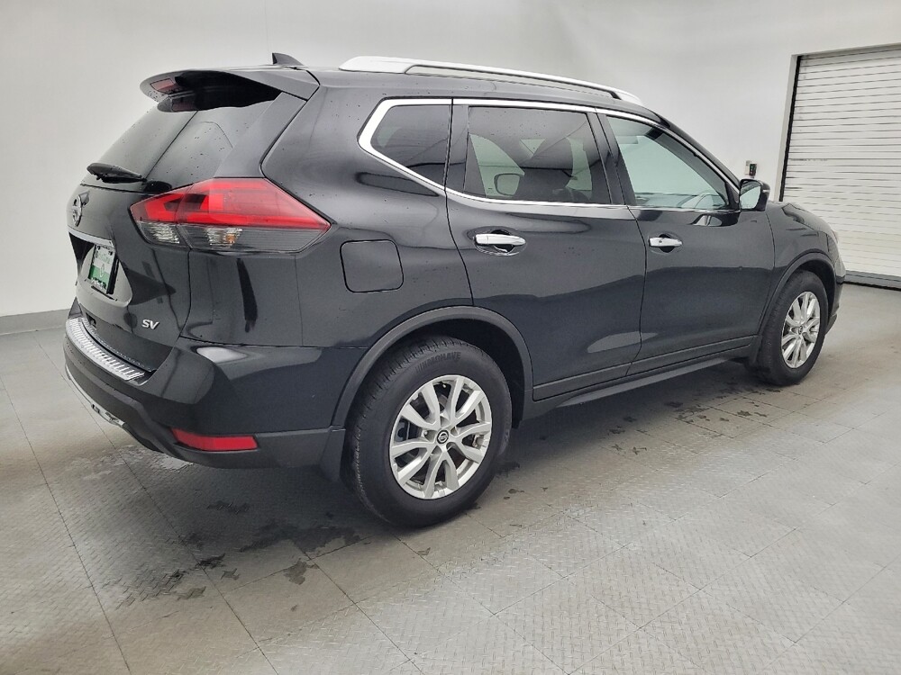 2018 Nissan Rogue in Fayetteville, NC 28304 - 18100235 10