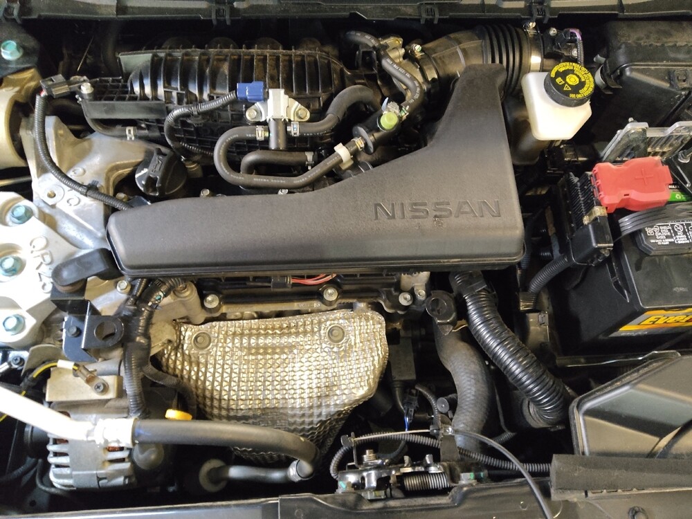 2018 Nissan Rogue in Fayetteville, NC 28304 - 18100235 30