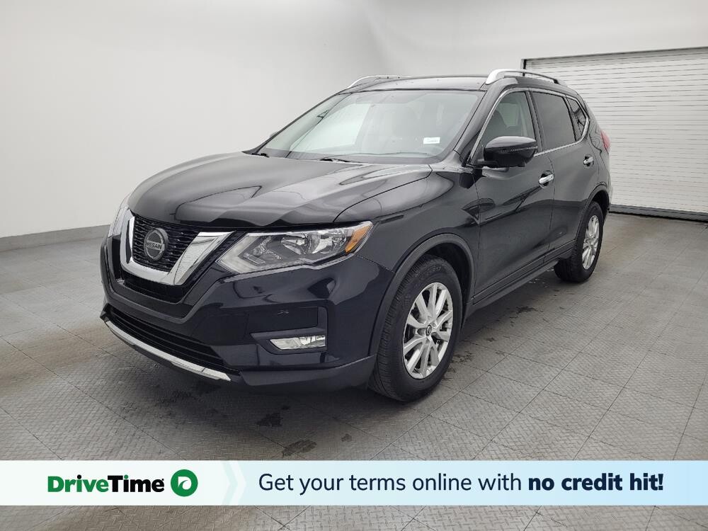 2018 Nissan Rogue in Fayetteville, NC 28304 - 18100235