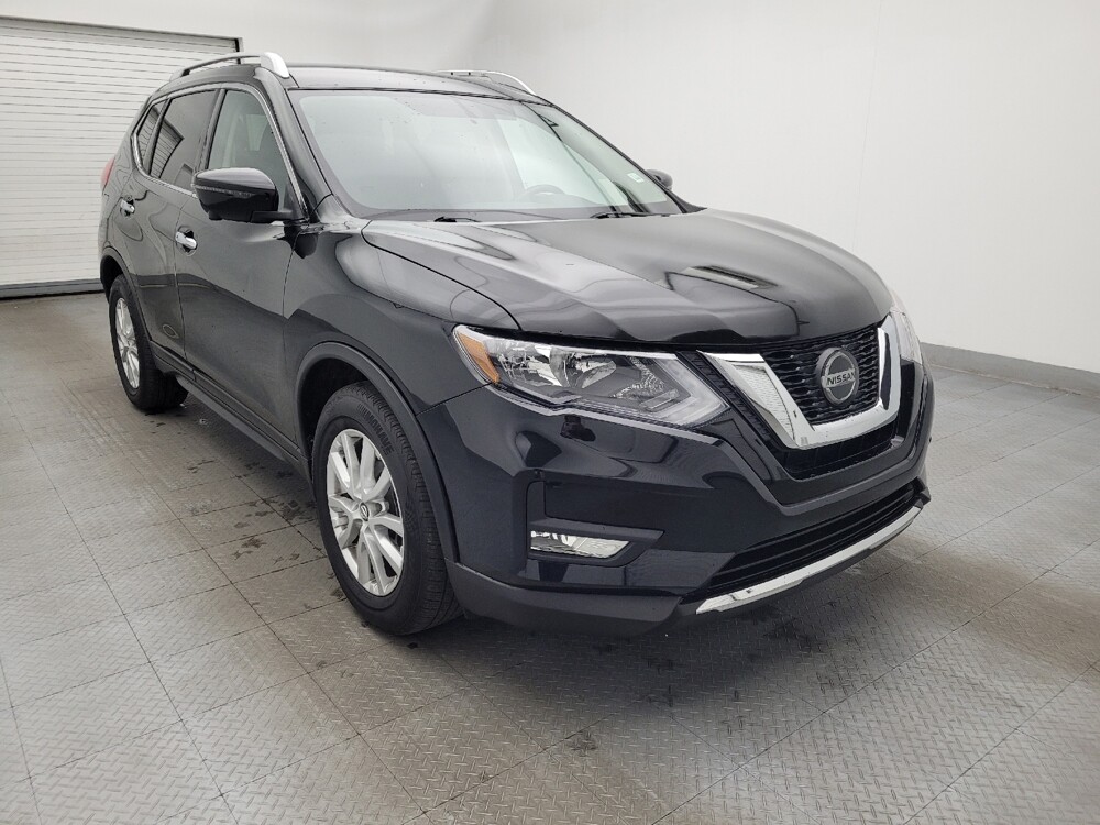 2018 Nissan Rogue in Fayetteville, NC 28304 - 18100235 13