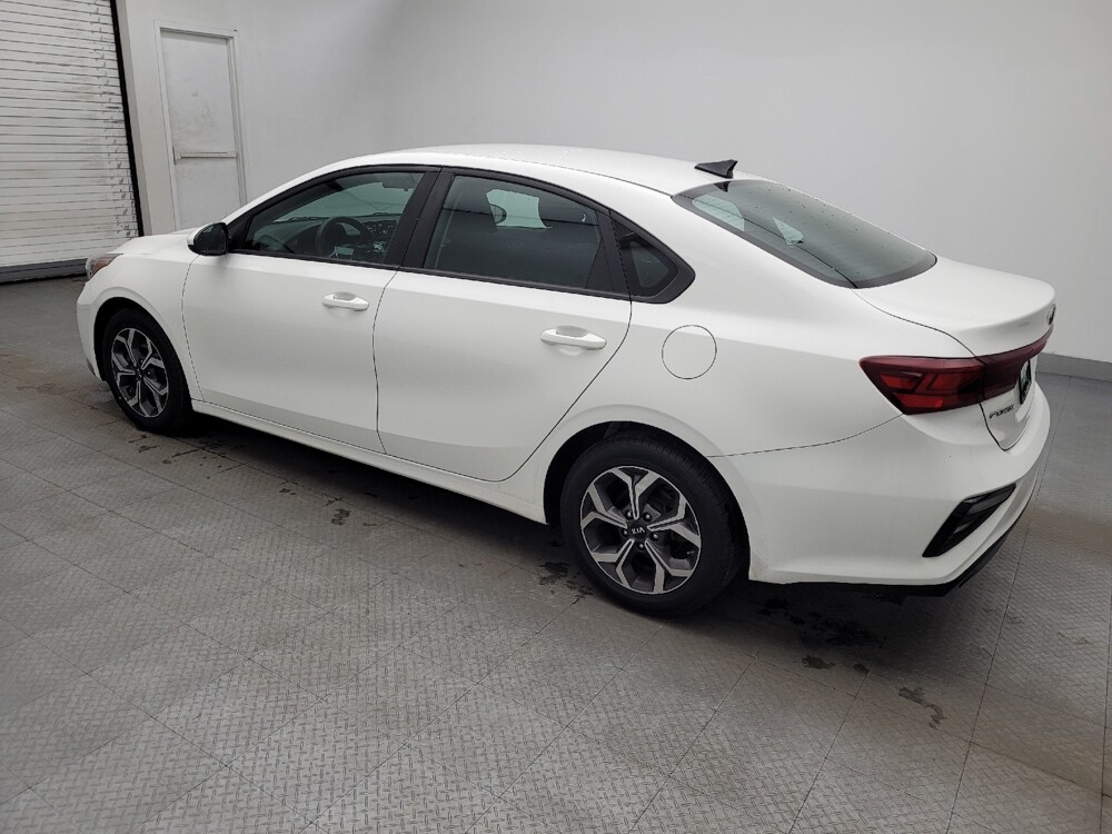 2019 Kia Forte in Wilmington, NC 28405 - 18100237 3