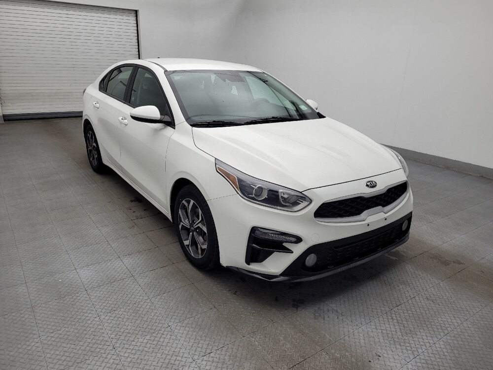 2019 Kia Forte in Wilmington, NC 28405 - 18100237 13