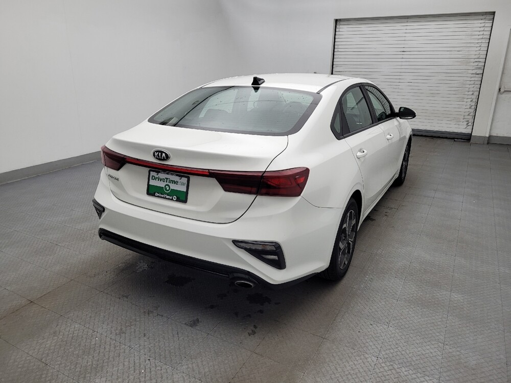 2019 Kia Forte in Wilmington, NC 28405 - 18100237 7
