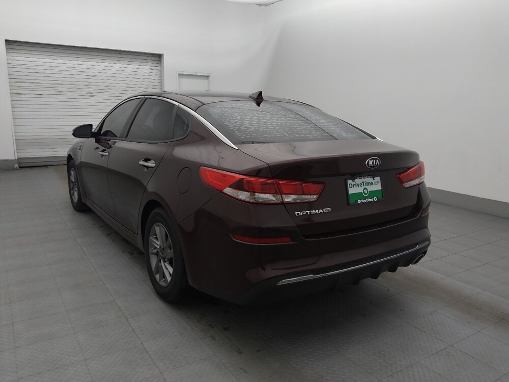 2020 Kia Optima in Tampa, FL 33619 - 18100238 5
