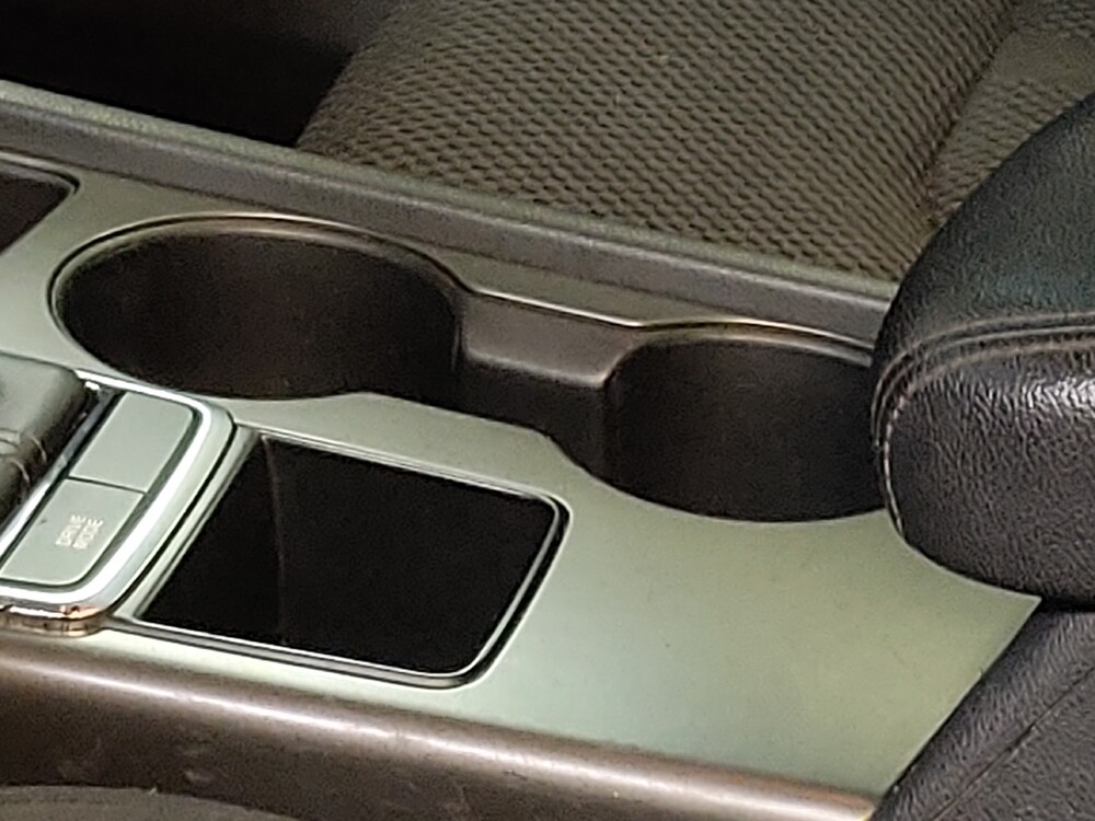 2020 Kia Optima in Tampa, FL 33619 - 18100238 26