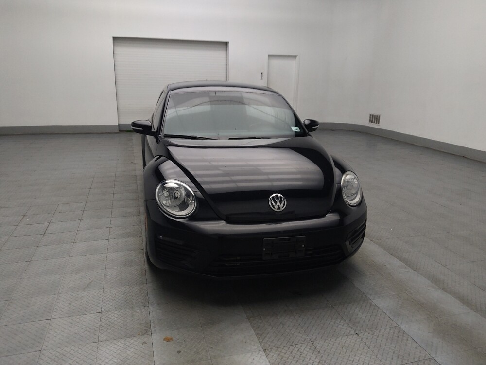 2019 Volkswagen Beetle in Knoxville, TN 37923 - 18100242 14