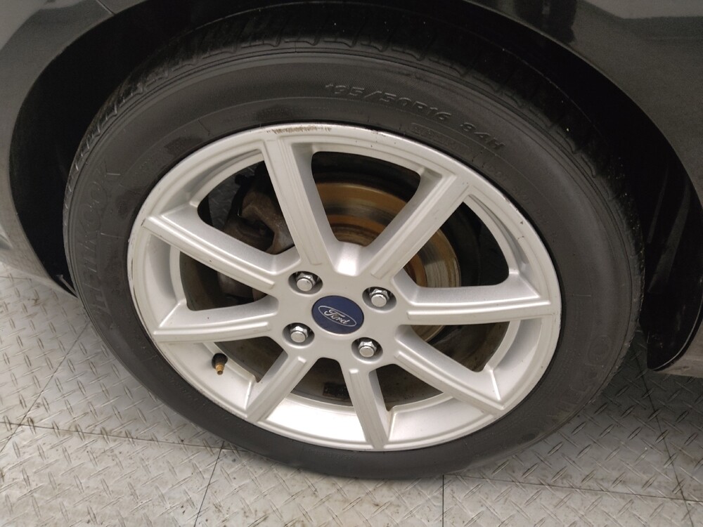 2015 Ford Fiesta in Lombard, IL 60148 - 18100244 31