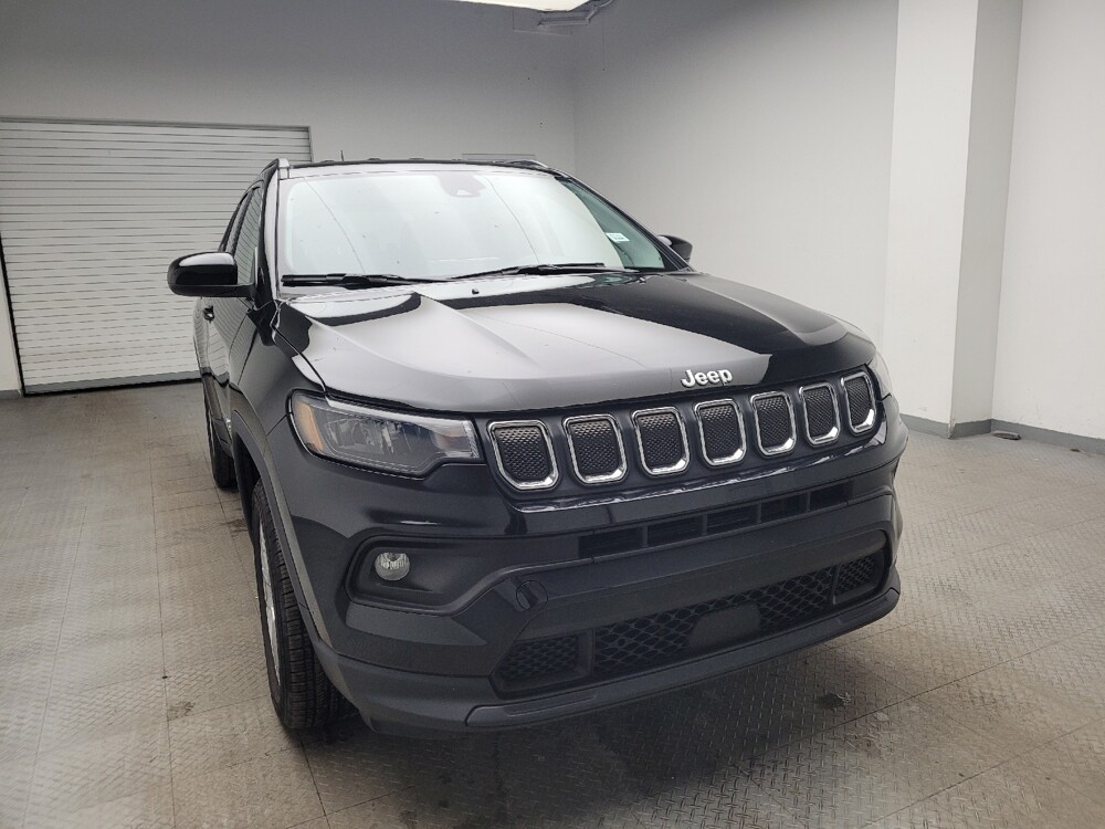 2022 Jeep Compass in Springfield, MO 65807 - 18100246 14