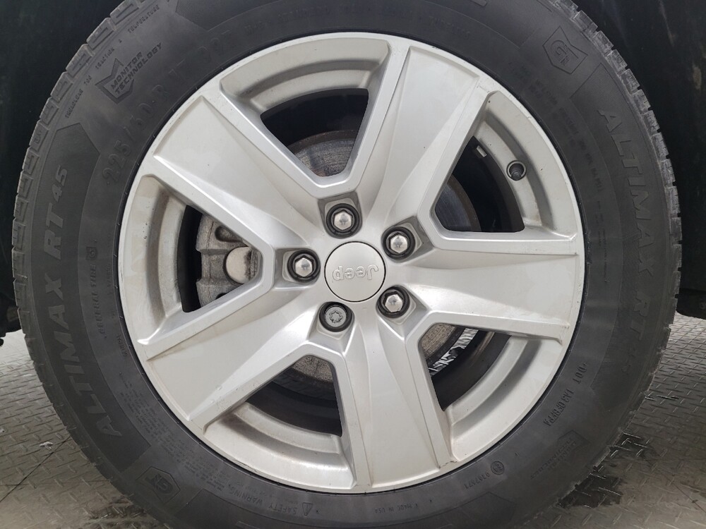 2022 Jeep Compass in Springfield, MO 65807 - 18100246 31