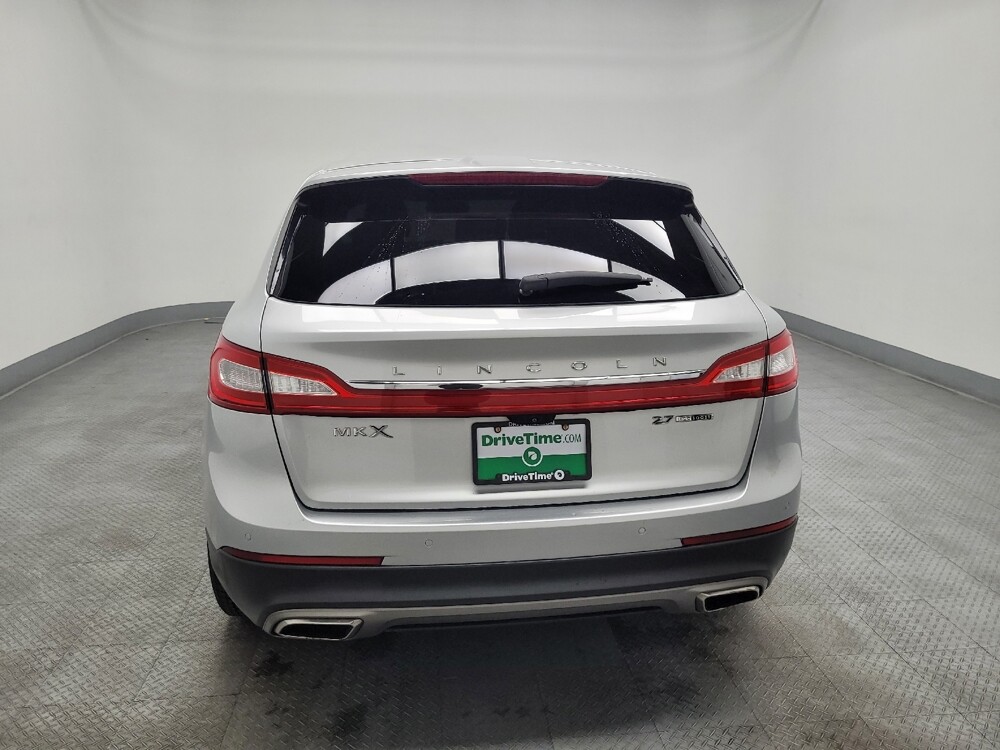2016 Lincoln MKX in Las Vegas, NV 89102 - 18100248 6