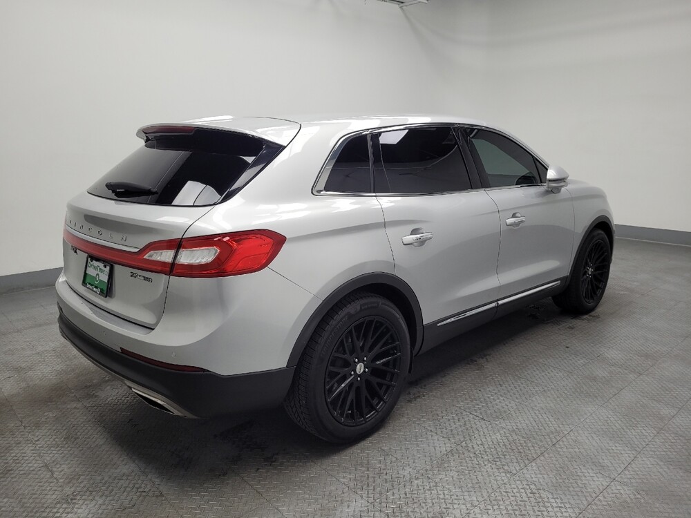 2016 Lincoln MKX in Las Vegas, NV 89102 - 18100248 10