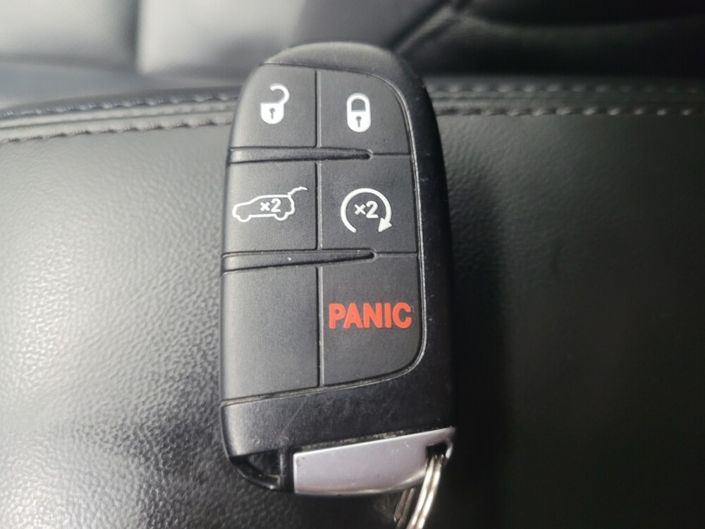 2019 Jeep Grand Cherokee in Highland, IN 46322 - 18100252 32