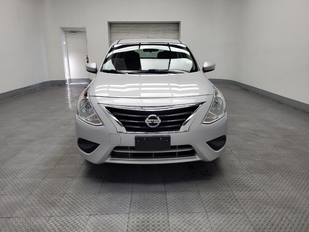 2019 Nissan Versa in Las Vegas, NV 89102 - 18100255 15